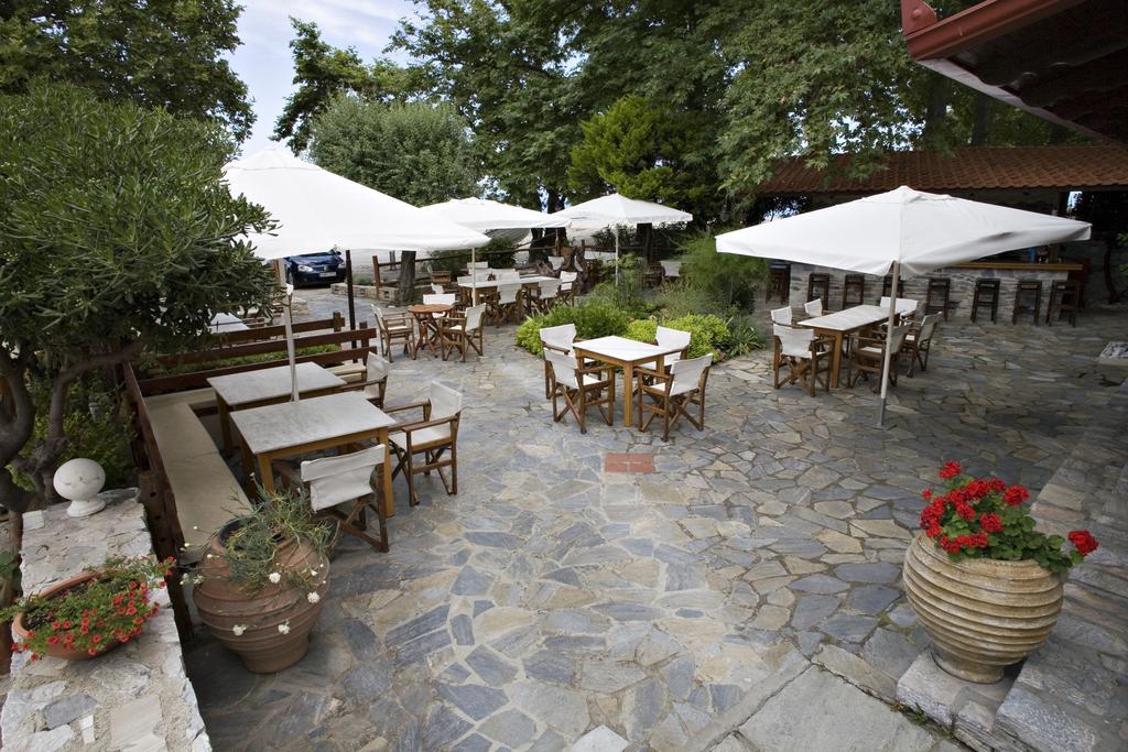 Hotel Morfeas Платамонас Экстерьер фото